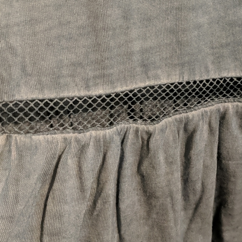 Top - Picture 2 of 3